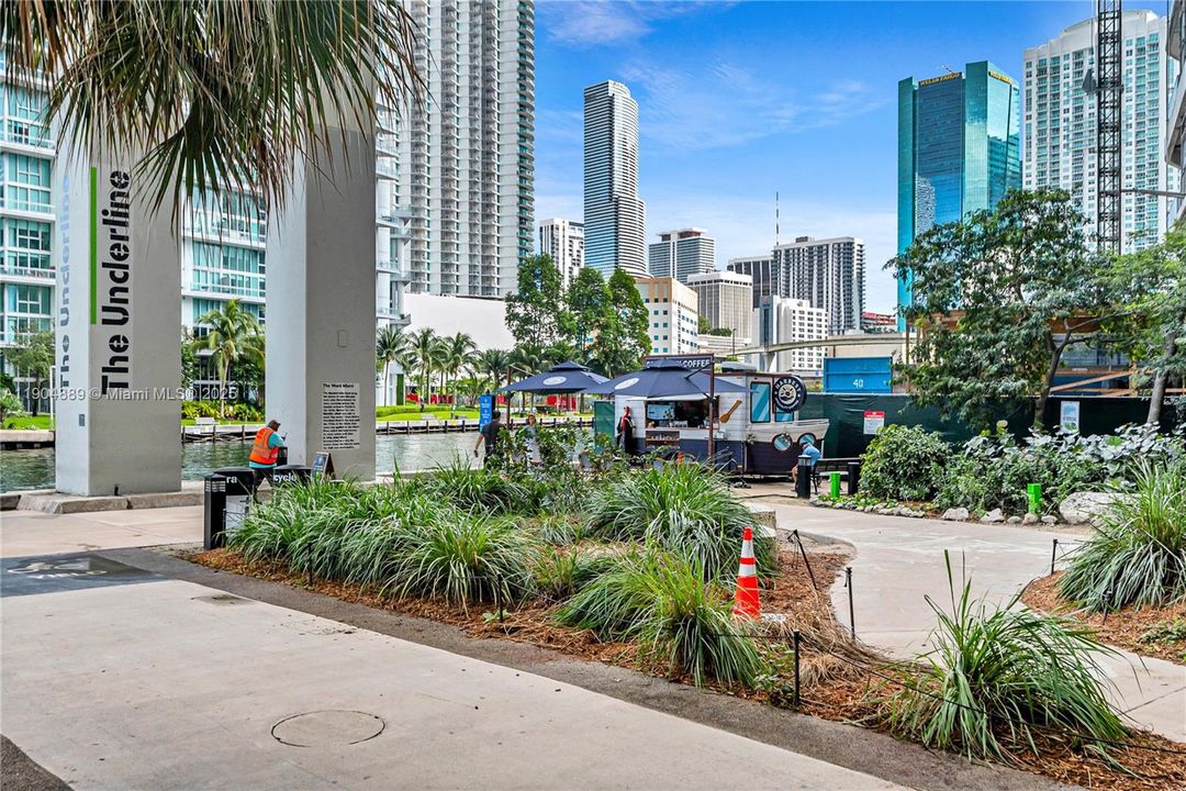 Недавно арендовано: $3,000 (1 спален, 1 ванн, 795 Квадратных фут)