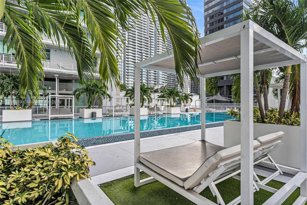 Недавно арендовано: $3,000 (1 спален, 1 ванн, 795 Квадратных фут)