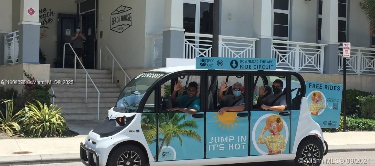 For Sale: $124,000 (2 beds, 1 baths, 705 Square Feet)