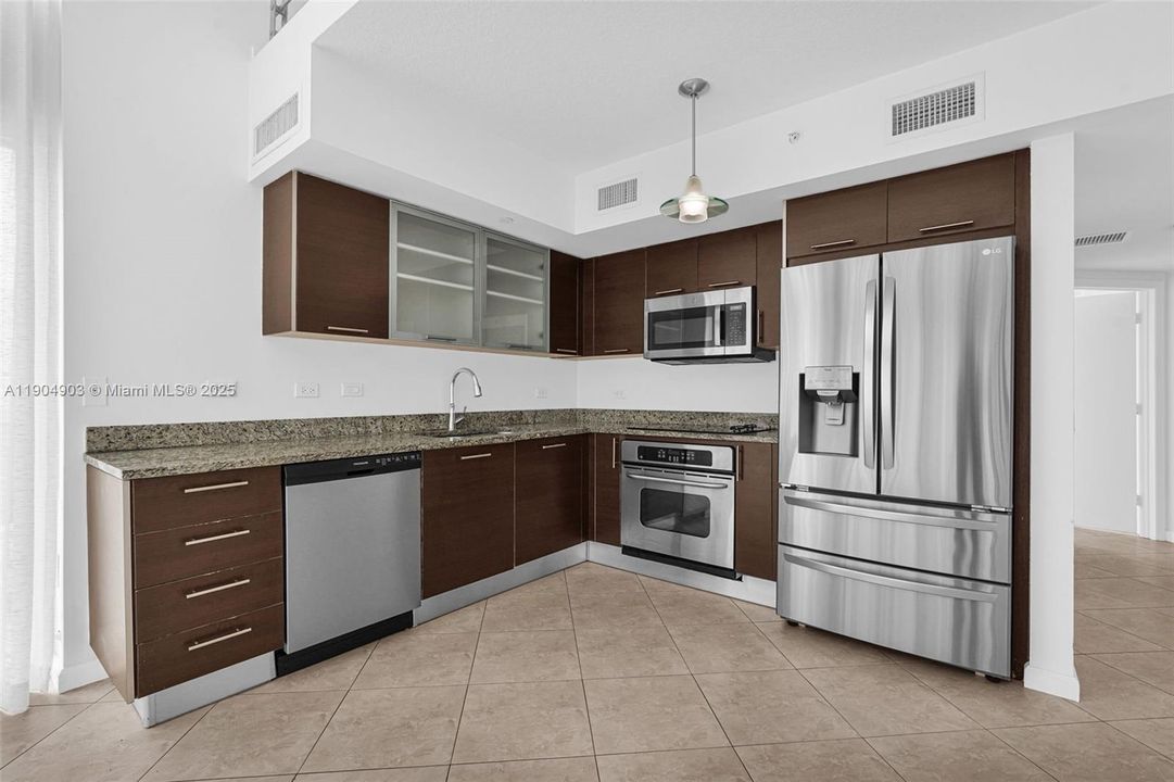 KItchen - Stainless Steel Appliances