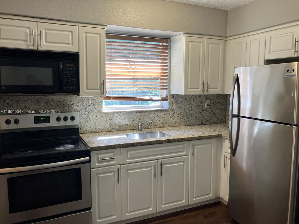 For Sale: $1,195,000 (0 beds, 0 baths, 4421 Square Feet)