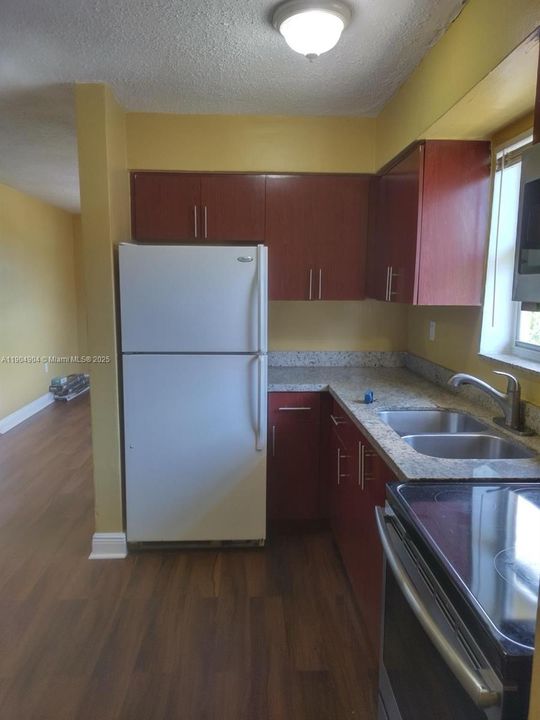 For Sale: $1,195,000 (0 beds, 0 baths, 4421 Square Feet)