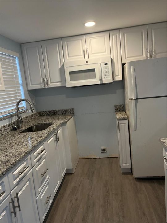 For Sale: $85,000 (1 beds, 1 baths, 0 Square Feet)