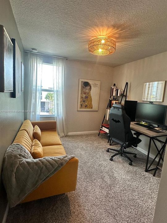 For Sale: $445,000 (3 beds, 2 baths, 1454 Square Feet)