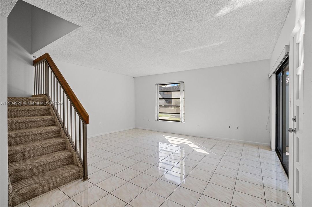 Active With Contract: $3,100 (3 beds, 2 baths, 1234 Square Feet)