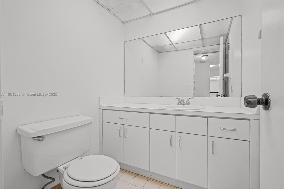 Active With Contract: $3,100 (3 beds, 2 baths, 1234 Square Feet)