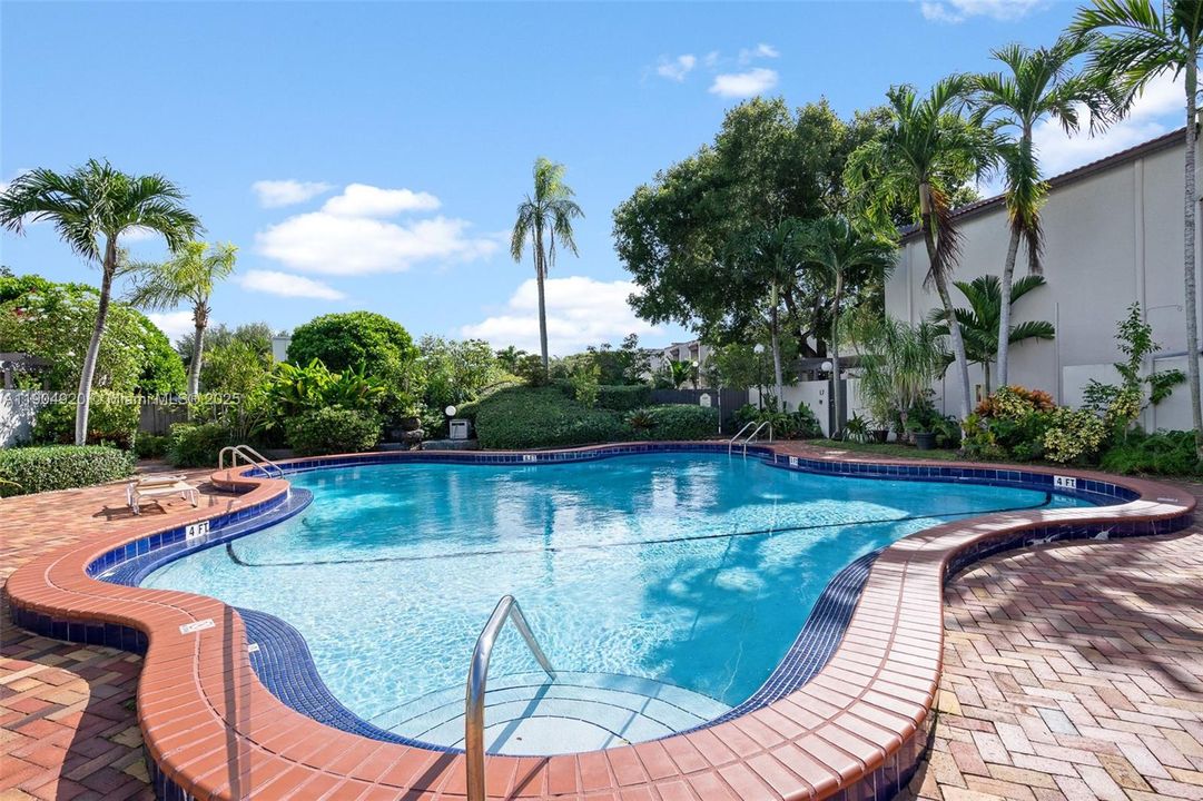 Active With Contract: $3,100 (3 beds, 2 baths, 1234 Square Feet)