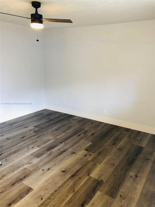 Activo con contrato: $1,695 (1 camas, 1 baños, 0 Pies cuadrados)