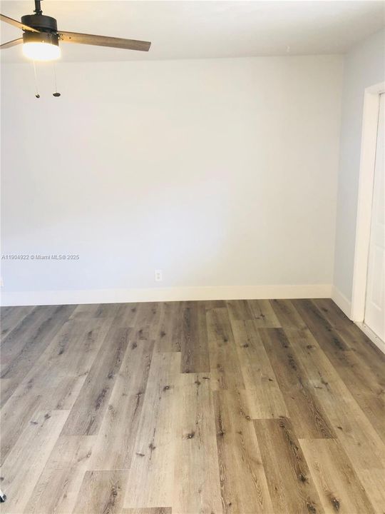 Activo con contrato: $1,695 (1 camas, 1 baños, 0 Pies cuadrados)