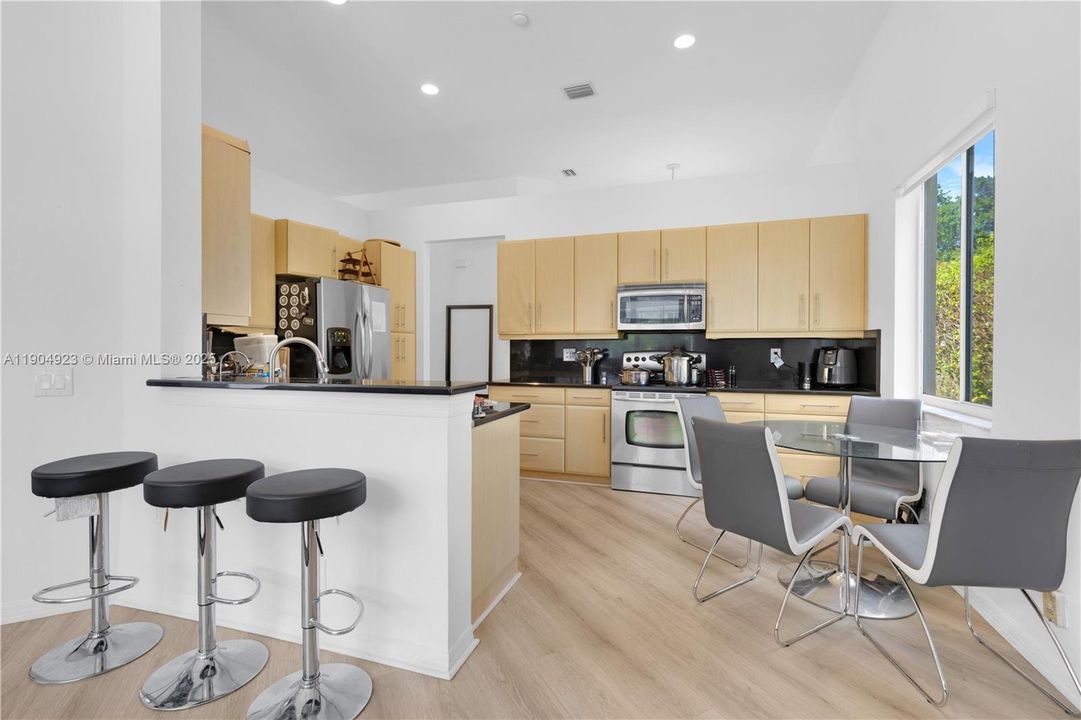 For Sale: $999,000 (4 beds, 2 baths, 2255 Square Feet)