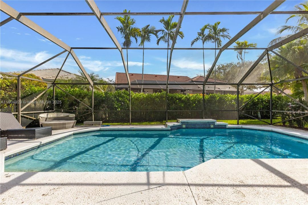 For Sale: $999,000 (4 beds, 2 baths, 2255 Square Feet)