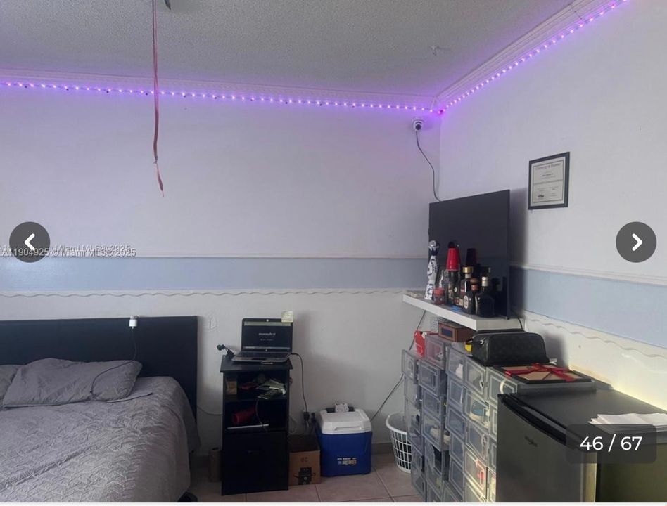 En Venta: $1,475,000 (5 camas, 4 baños, 2579 Pies cuadrados)