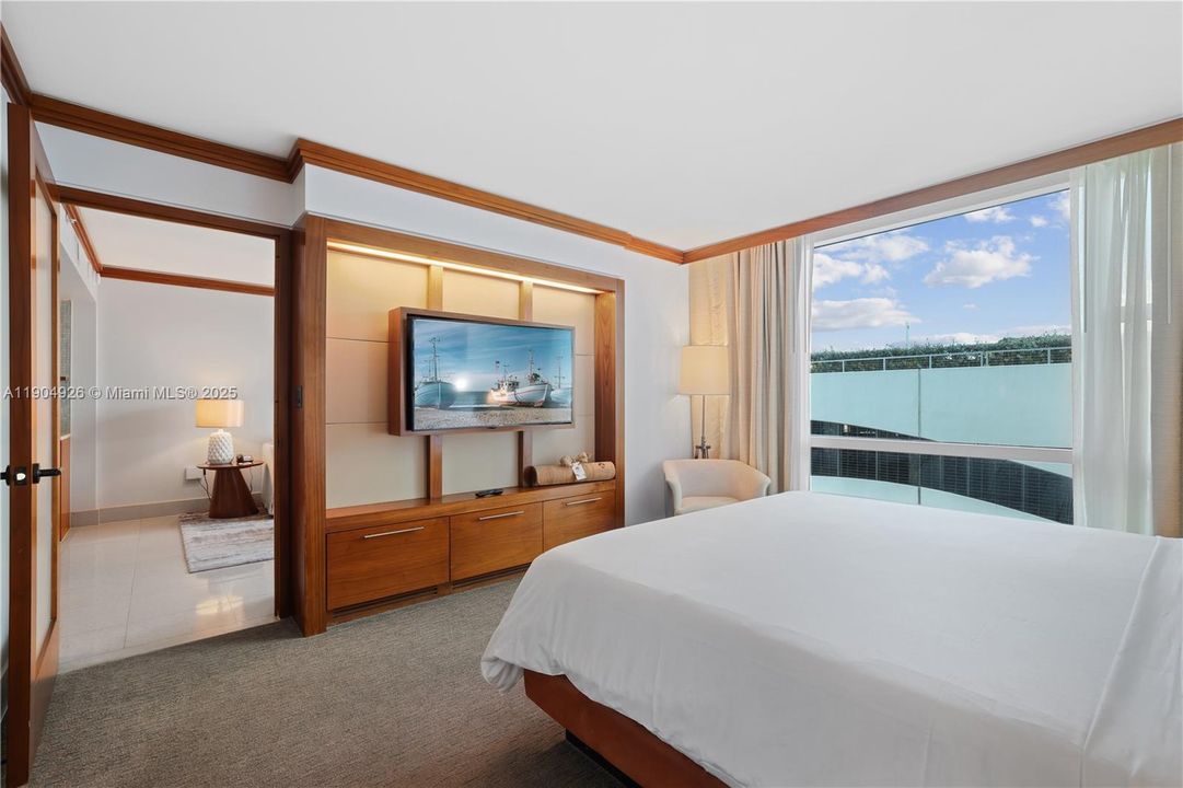 For Rent: $7,000 (1 beds, 1 baths, 662 Square Feet)