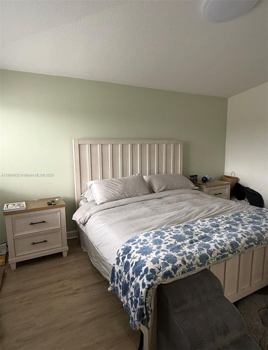 En Renta: $4,100 (4 camas, 3 baños, 1920 Pies cuadrados)