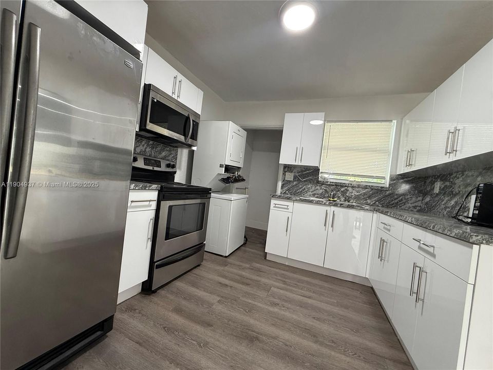 For Sale: $777,900 (0 beds, 0 baths, 1926 Square Feet)