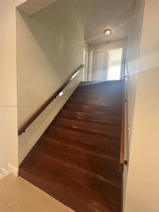 For Rent: $5,900 (4 beds, 2 baths, 2508 Square Feet)