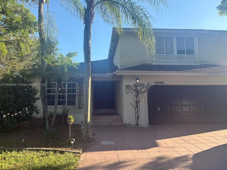 For Rent: $5,900 (4 beds, 2 baths, 2508 Square Feet)