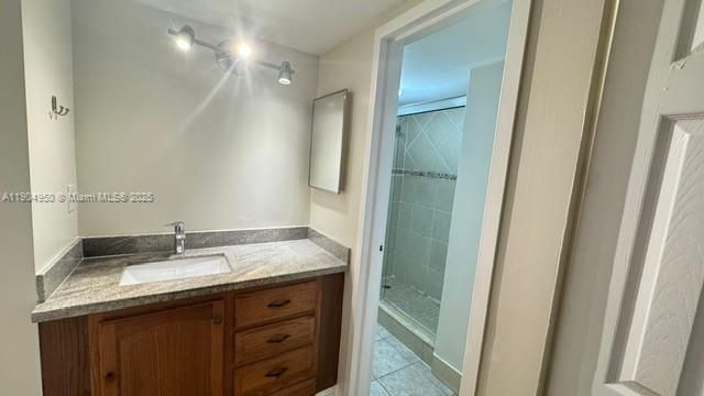 Recently Rented: $1,500 (1 beds, 1 baths, 695 Square Feet)