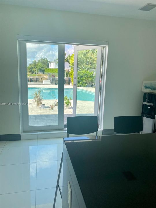 For Rent: $11,900 (3 beds, 3 baths, 2262 Square Feet)