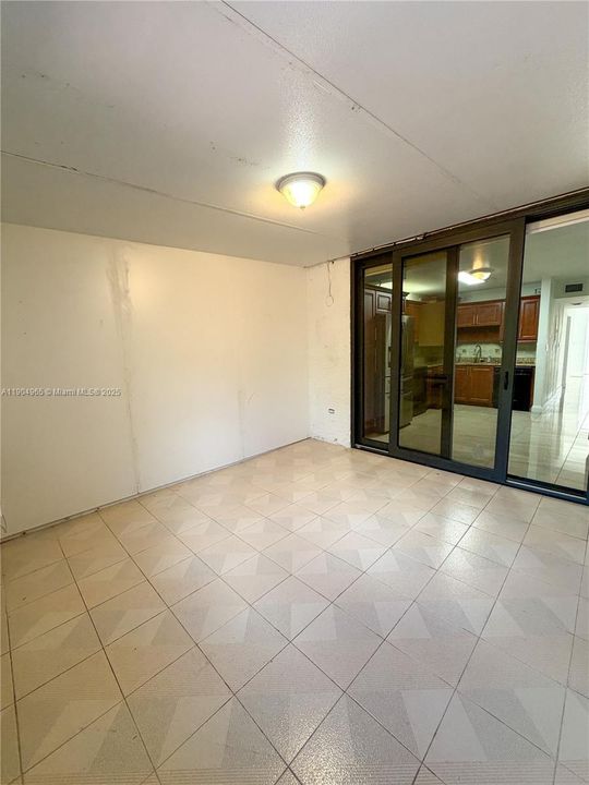 待售: $420,000 (3 贝兹, 2 浴室, 1284 平方英尺)