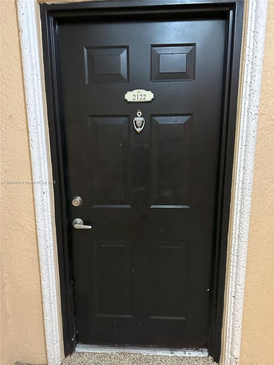 For Rent: $2,390 (1 beds, 1 baths, 673 Square Feet)