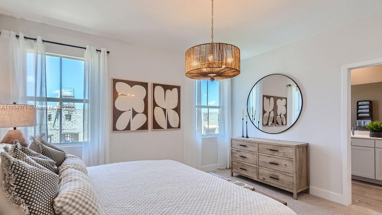 For Rent: $4,300 (4 beds, 3 baths, 2260 Square Feet)