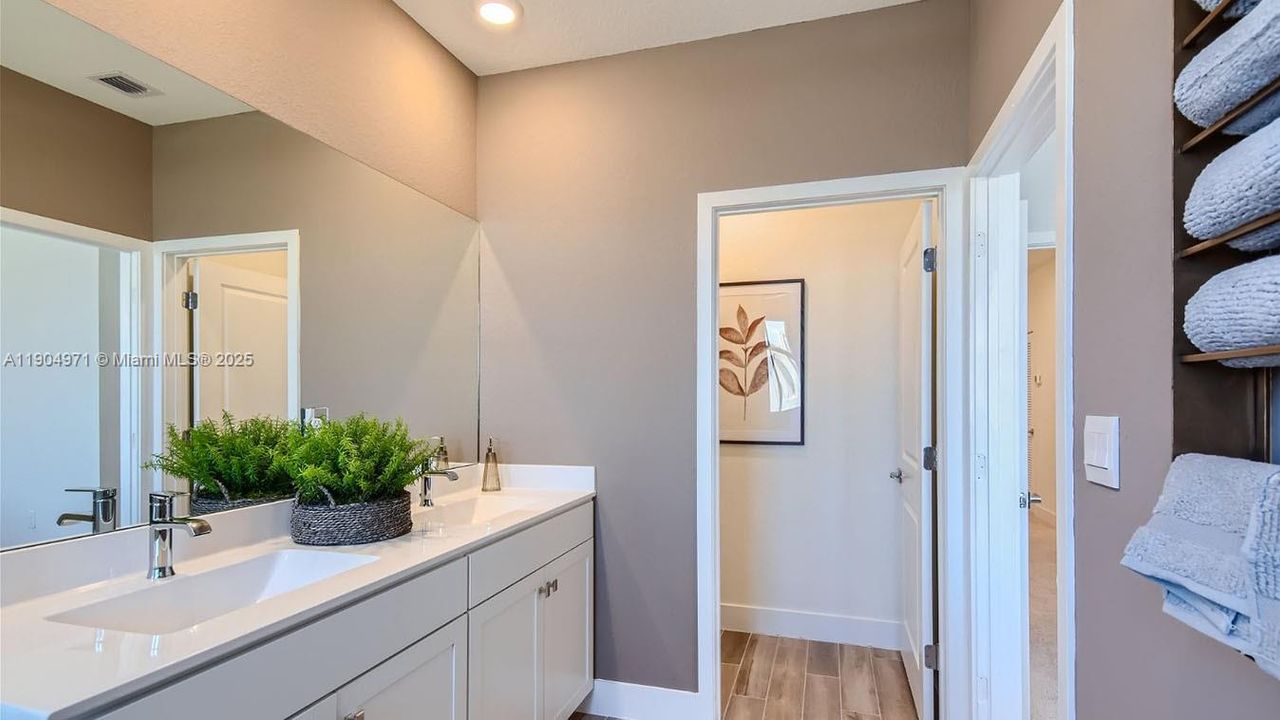 For Rent: $4,300 (4 beds, 3 baths, 2260 Square Feet)