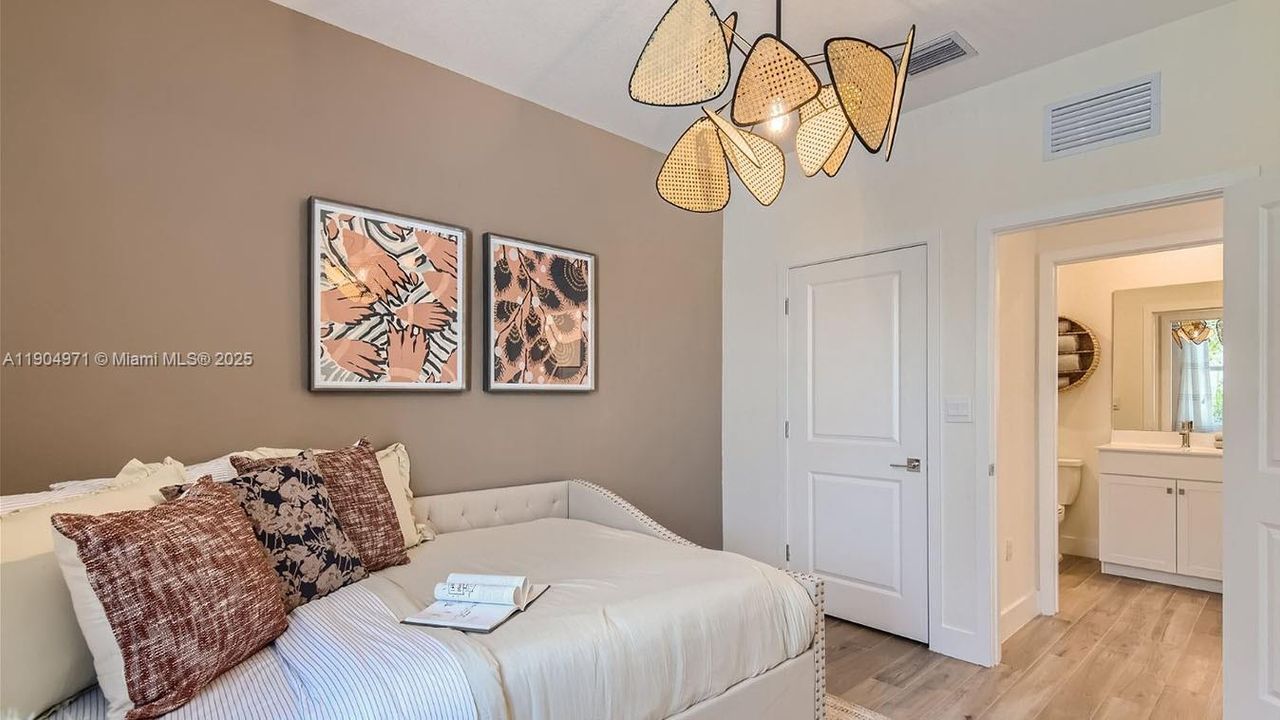 For Rent: $4,300 (4 beds, 3 baths, 2260 Square Feet)