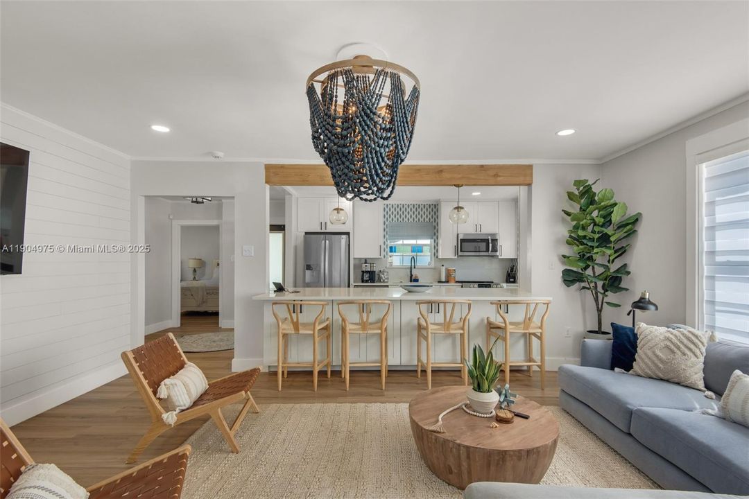 For Sale: $2,995,000 (4 beds, 4 baths, 2517 Square Feet)