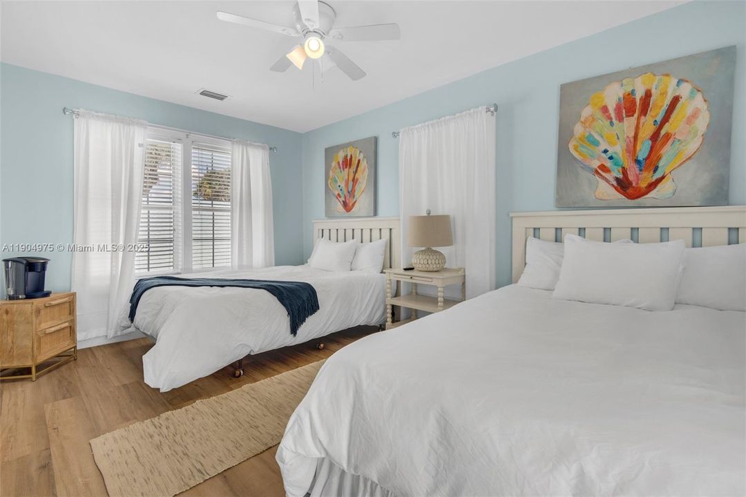 For Sale: $2,995,000 (4 beds, 4 baths, 2517 Square Feet)