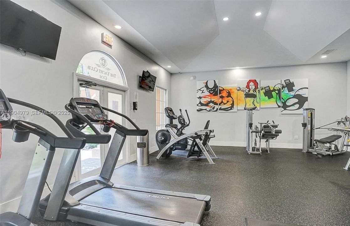 For Rent: $2,750 (2 beds, 2 baths, 1180 Square Feet)