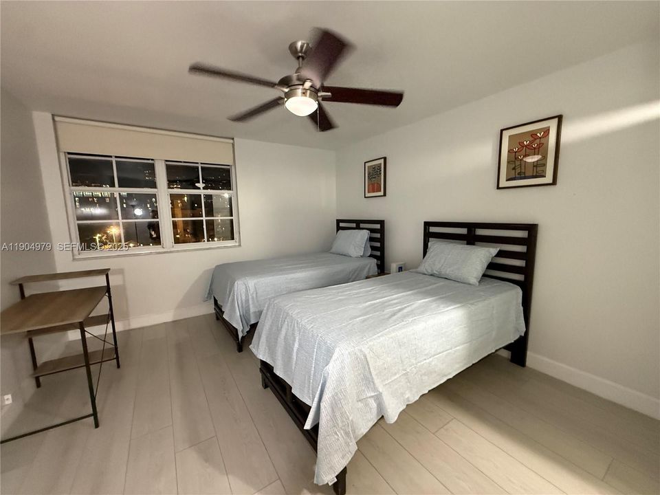 For Rent: $2,750 (2 beds, 2 baths, 1180 Square Feet)