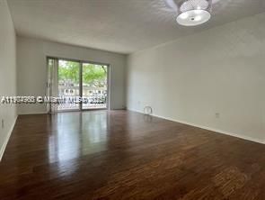 出租: $1,850 (1 贝兹, 1 浴室, 712 平方英尺)