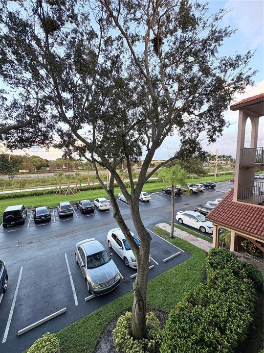 For Sale: $199,000 (2 beds, 1 baths, 1020 Square Feet)