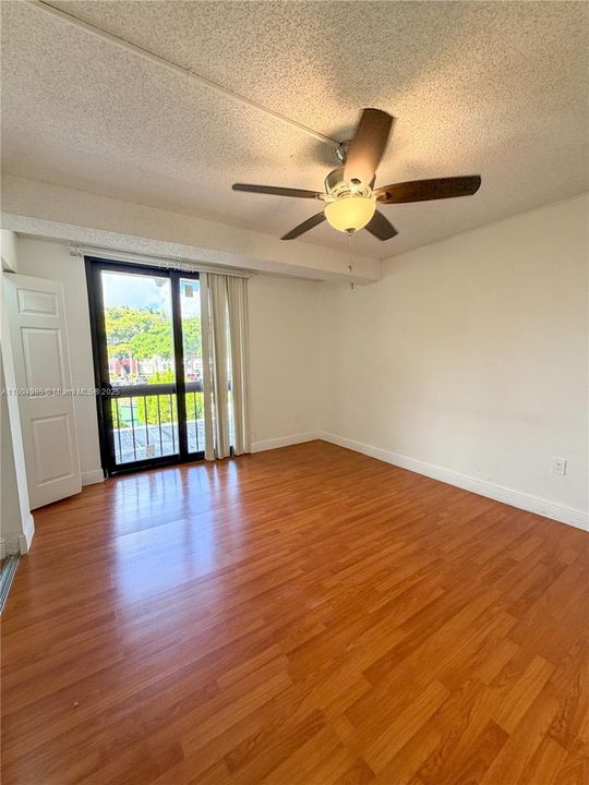For Rent: $2,799 (2 beds, 2 baths, 1284 Square Feet)