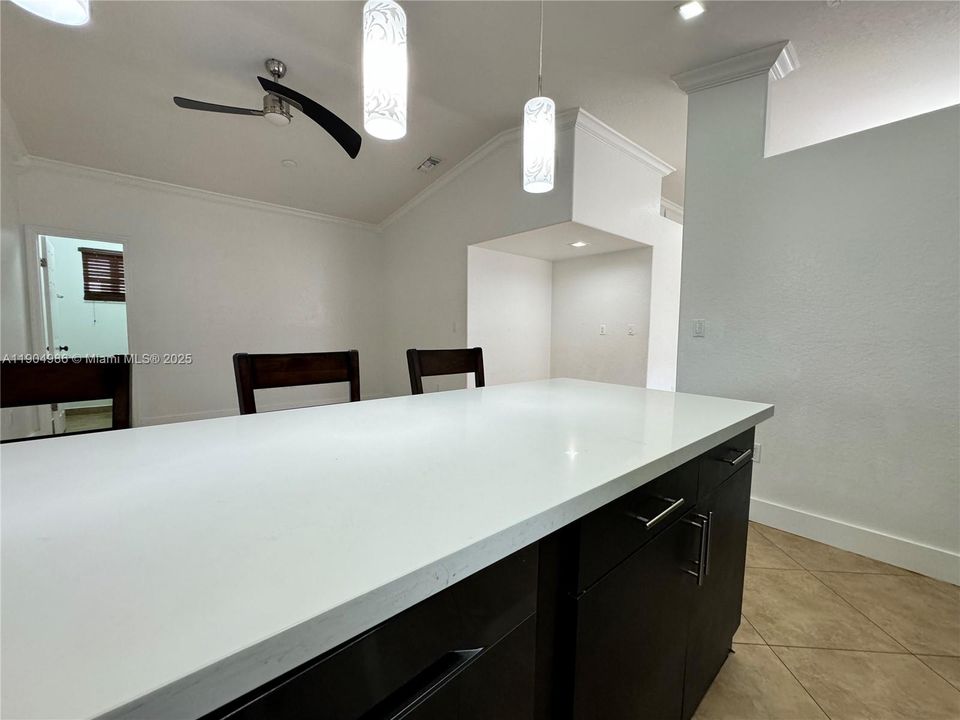 For Rent: $3,800 (3 beds, 2 baths, 1542 Square Feet)