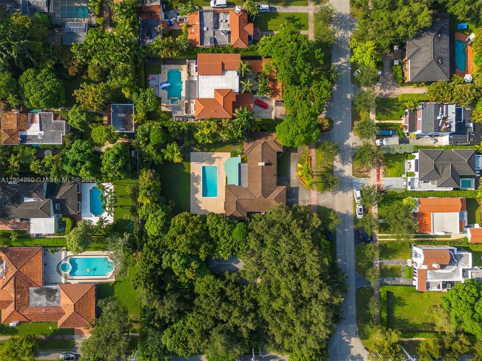 待售: $2,900,000 (3 贝兹, 3 浴室, 2878 平方英尺)