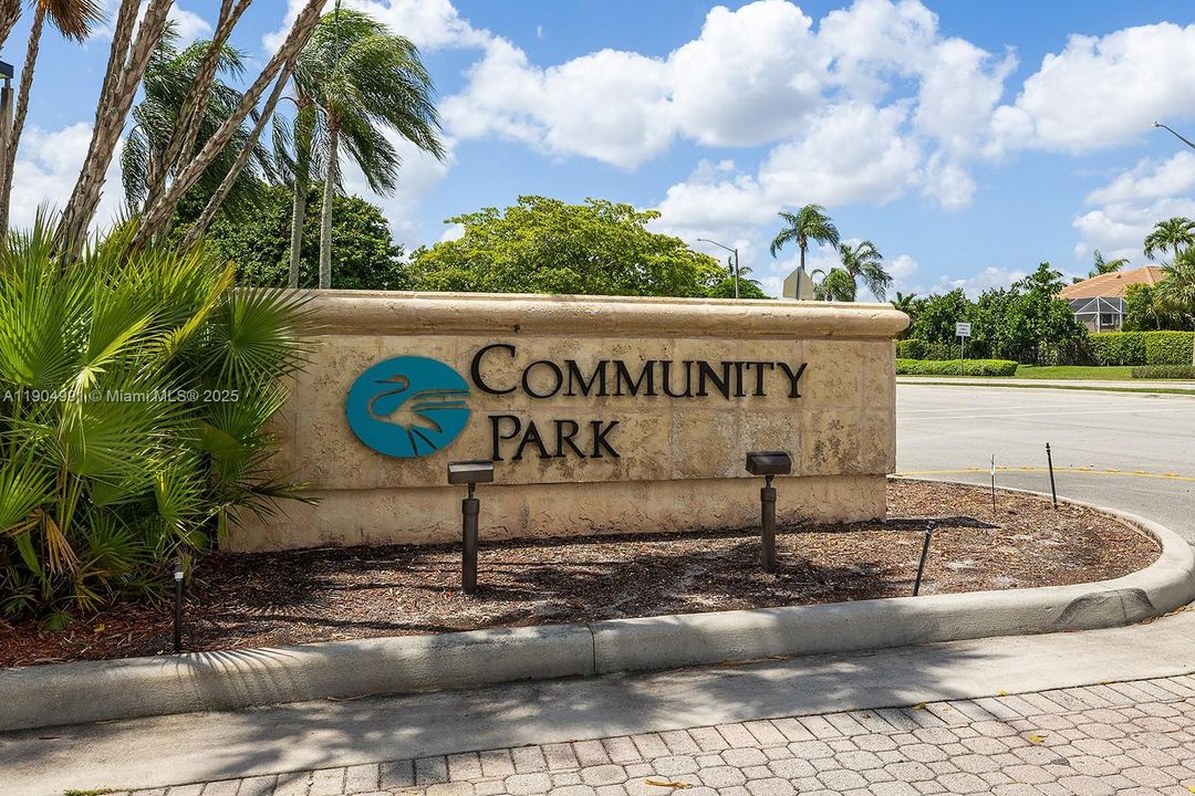 На продажу: $535,000 (3 спален, 2 ванн, 1221 Квадратных фут)