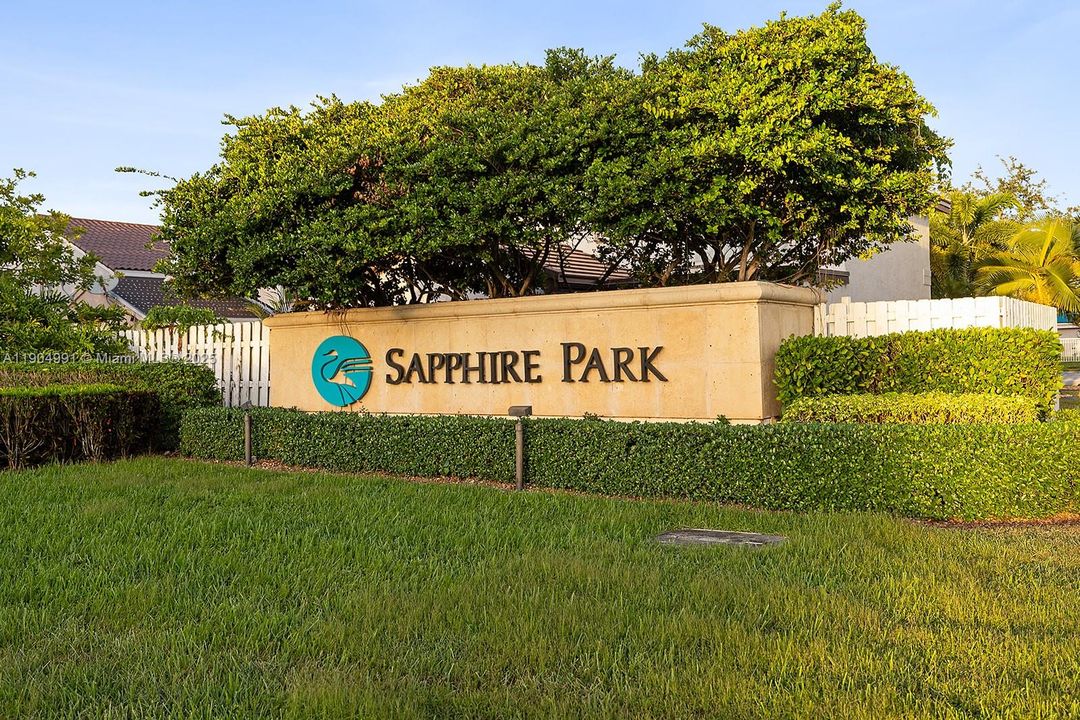 На продажу: $535,000 (3 спален, 2 ванн, 1221 Квадратных фут)