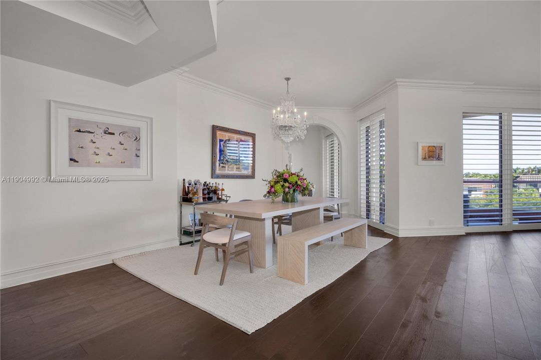 На продажу: $2,475,000 (3 спален, 3 ванн, 2950 Квадратных фут)