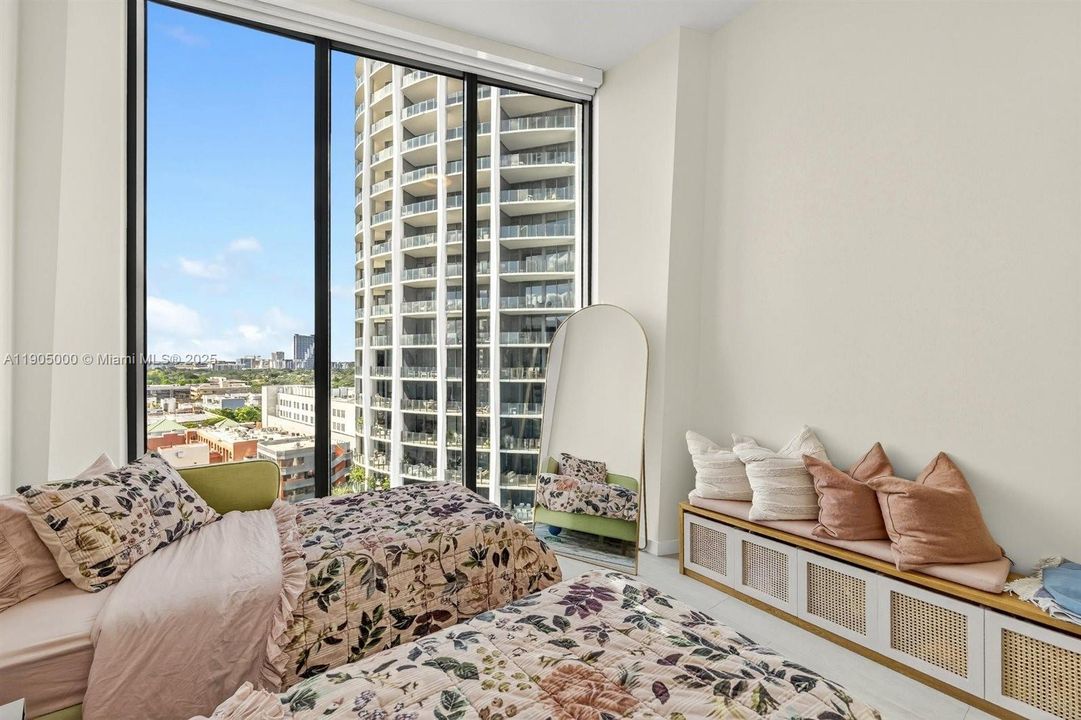 En Renta: $28,500 (3 camas, 3 baños, 2532 Pies cuadrados)