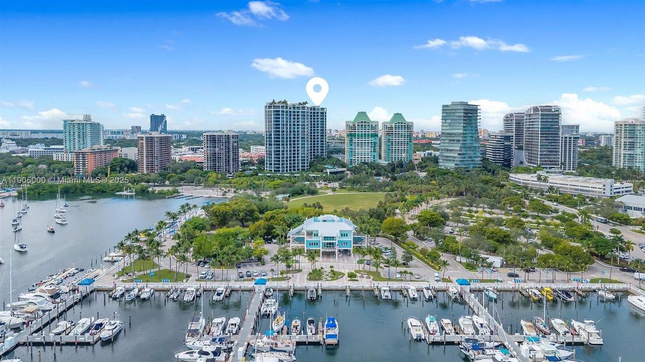 En Renta: $28,500 (3 camas, 3 baños, 2532 Pies cuadrados)