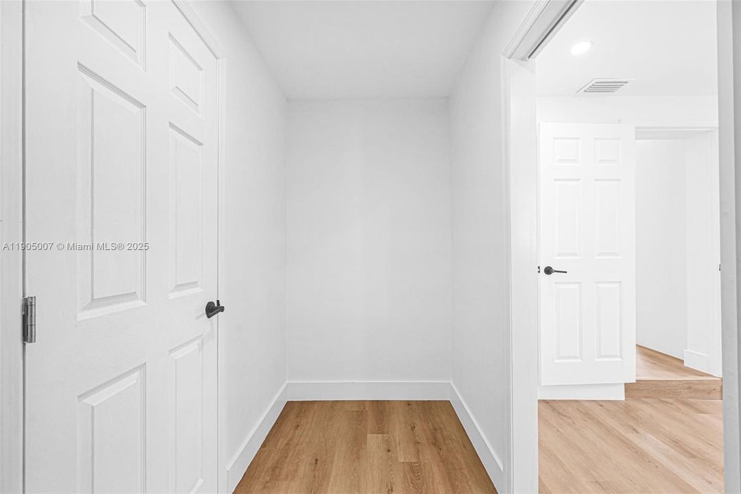 For Sale: $699,999 (0 beds, 0 baths, 1719 Square Feet)