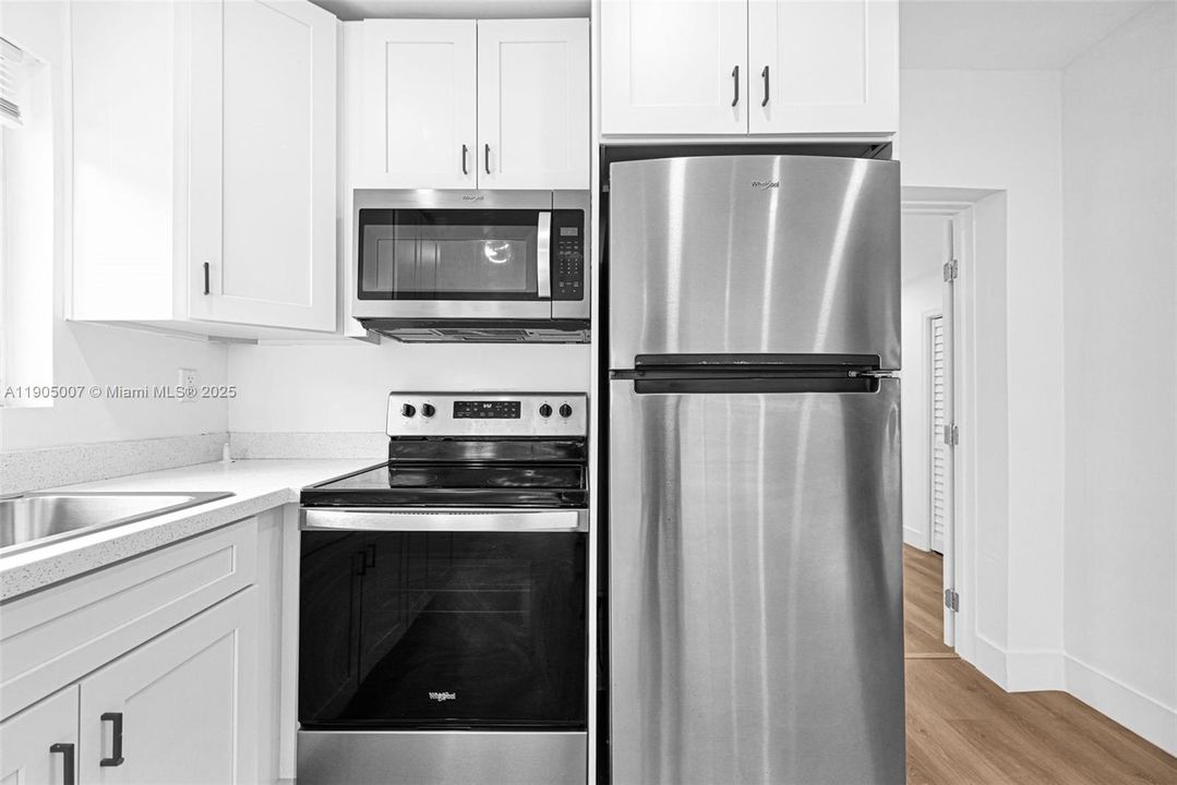 For Sale: $699,999 (0 beds, 0 baths, 1719 Square Feet)