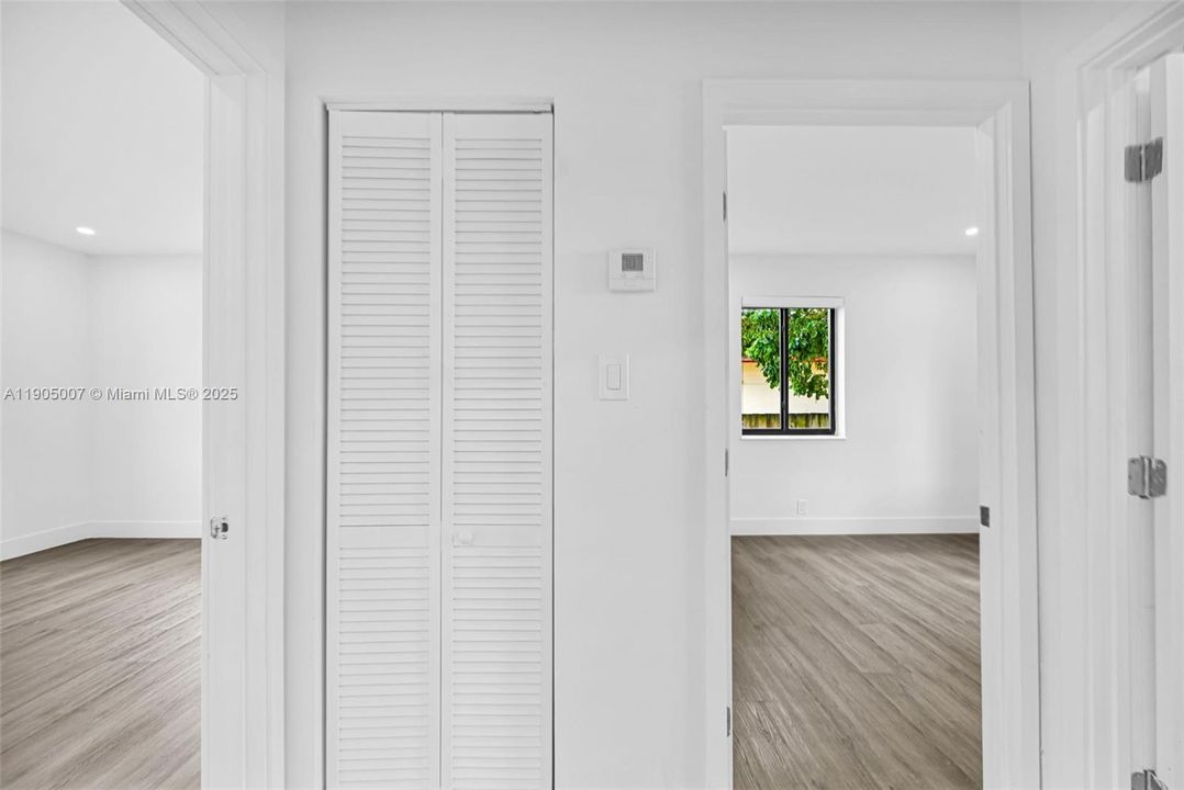 For Sale: $699,999 (0 beds, 0 baths, 1719 Square Feet)