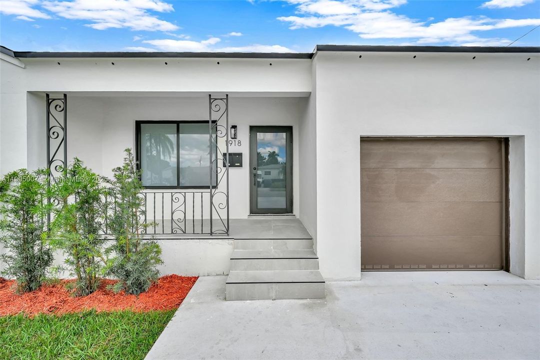 For Sale: $699,999 (0 beds, 0 baths, 1719 Square Feet)