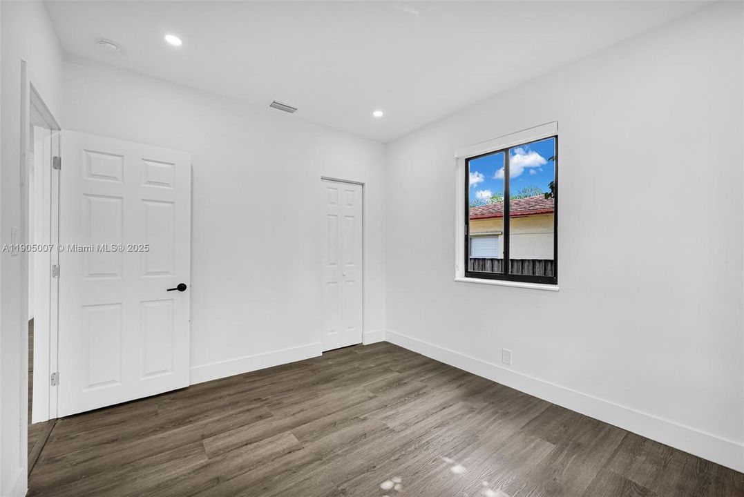 For Sale: $699,999 (0 beds, 0 baths, 1719 Square Feet)