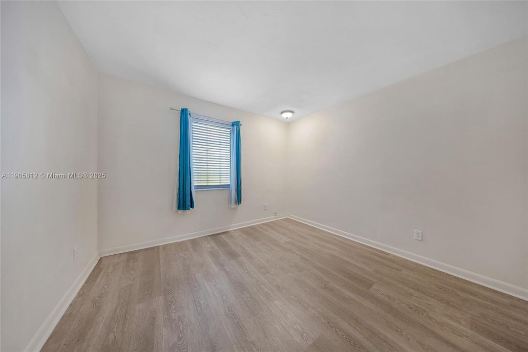 Recently Rented: $1,800 (2 beds, 2 baths, 777 Square Feet)