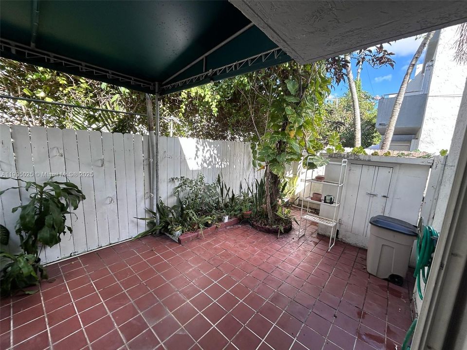 En Renta: $3,100 (2 camas, 2 baños, 1169 Pies cuadrados)