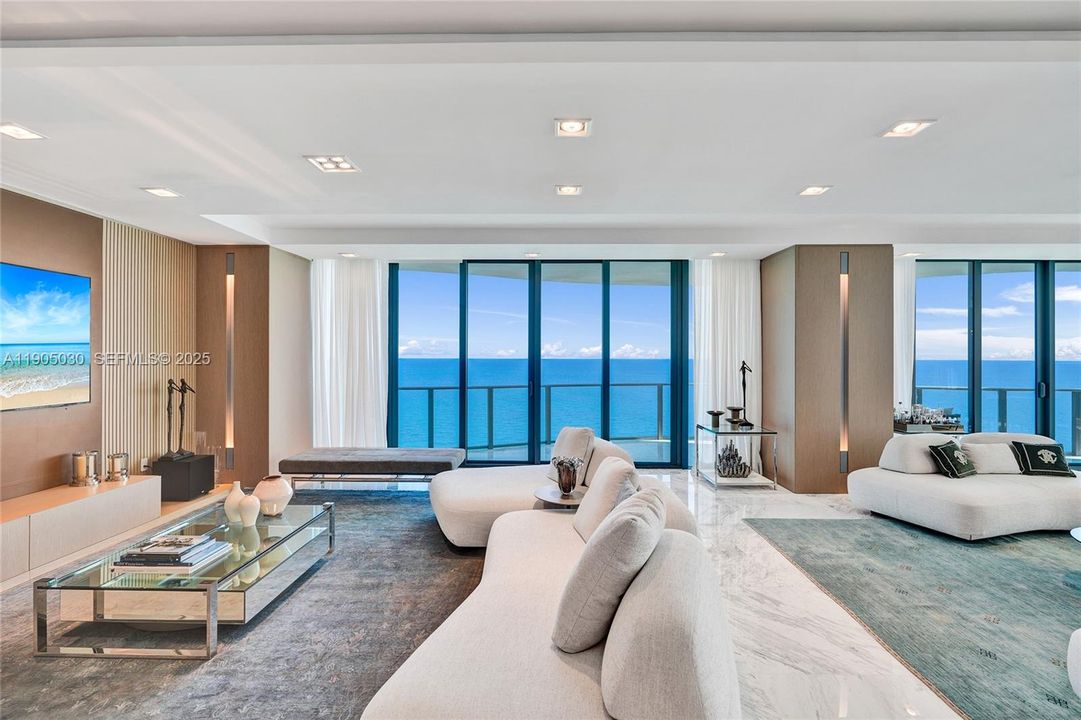 For Sale: $13,900,000 (4 beds, 5 baths, 4992 Square Feet)